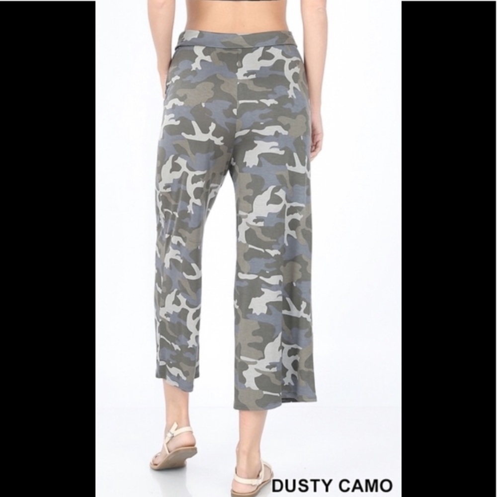 ⭐️Best Pants⭐️ Softest Comfy Camo Pants S & L left - Picture 4 of 5